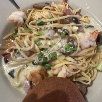 Outlaw Seafood Bar And Grill - Mardi Gras Pasta - Pubs Near Me - Lytle, Texas Outlaw Seafood Bar And Grill - Mardi Gras Pasta - Pubs Near Me - Lytle, Texas