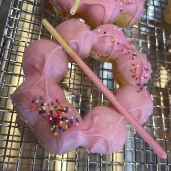 TIGER SUGAR - Strawberry mochi donut - Bubble Tea Near Me - mason, Ohio TIGER SUGAR - Strawberry mochi donut - Bubble Tea Near Me - mason, Ohio
