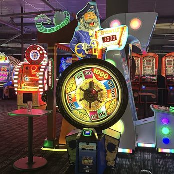 Dave & Buster's Carlsbad - Sports Bars Near Me - Carlsbad, California