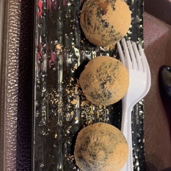 Meet Fresh - Peanut mochi - Desserts Near Me - Plano, Texas Meet Fresh - Peanut mochi - Desserts Near Me - Plano, Texas