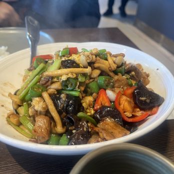 Pings Bistro - Country style sautéed pork with egg and black fungus - Chinese Near Me - Cupertino, California Pings Bistro - Country style sautéed pork with egg and black fungus - Chinese Near Me - Cupertino, California