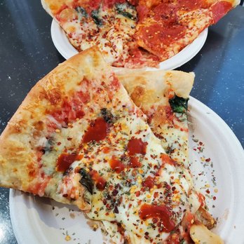 Pagliacci Pizza - Pizza Near Me - Bellevue, Washington Pagliacci Pizza - Pizza Near Me - Bellevue, Washington