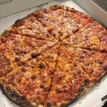 Sally's Apizza - Small Mozzarella and Tomato Sauce Pie ($18.50+) - Pizza Near Me - New Haven, Connecticut Sally's Apizza - Small Mozzarella and Tomato Sauce Pie ($18.50+) - Pizza Near Me - New Haven, Connecticut