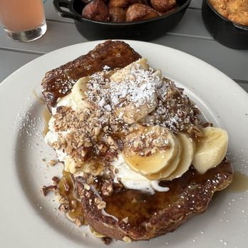 Phoebe's Diner - Bananas Foster French Toast - American Near Me - Austin, Texas Phoebe's Diner - Bananas Foster French Toast - American Near Me - Austin, Texas