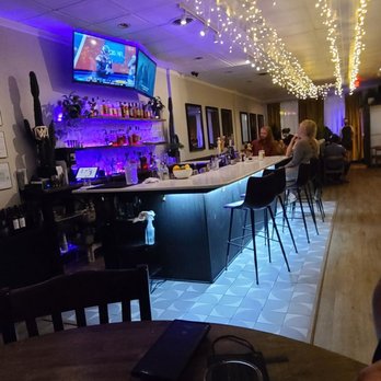 Fighting Fish - Sushi Bars Near Me - Richmond, Virginia