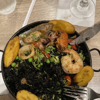 A La Paella - Black Paella - Spanish Near Me - Marina, Puerto Rico