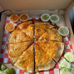 Birrieria Spot - BIRRIA PIZZA
