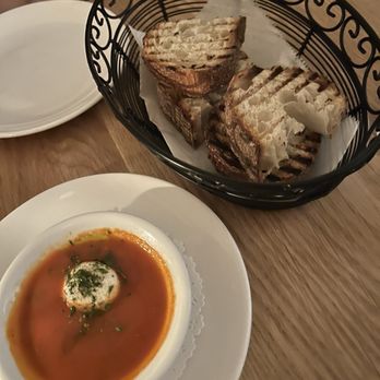 Canto - Upper West Side - Free bread with marinara and butter - Italian Near Me - New York, New York Canto - Upper West Side - Free bread with marinara and butter - Italian Near Me - New York, New York