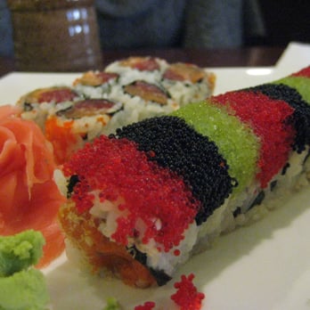 Chikurin - Tri-color Roll - Japanese Near Me - Brooklyn, New York