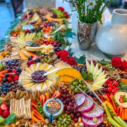 Cheers to Cheese - Grazing table