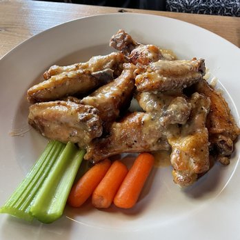 War Cannon Spirits - Garlic parmesan wings - Distilleries Near Me - Crown Point, New York