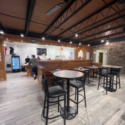 Raevia’s Cafe - Inside