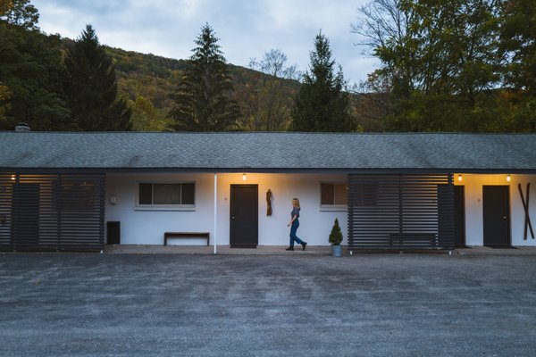 The Graham & Co. by null