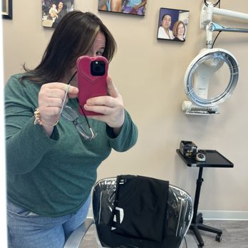 Guillermo's Hair Studio - My hair color, style and halo highlight - Makeup Artists Near Me - South Windsor, Connecticut Guillermo's Hair Studio - My hair color, style and halo highlight - Makeup Artists Near Me - South Windsor, Connecticut