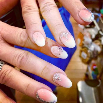 Cee Cee Nails - Nail Salons Near Me - Hicksville, New York
