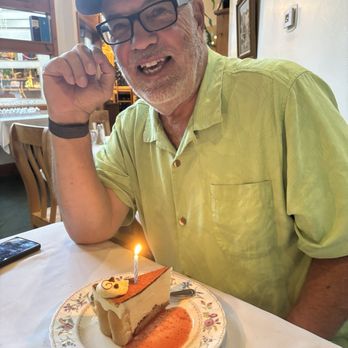 Le Chene - Birthday treat - French Near Me - Santa Clarita, California Le Chene - Birthday treat - French Near Me - Santa Clarita, California