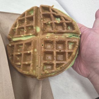 SJ Eggrolls - Pandan Waffle, got a special place in my heart and it comes out crispy and soft, a wonderful warm treat! - Vietnamese Near Me - San Jose, California