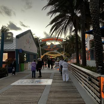 Pompano Beach Pier - Local Flavor Near Me - Pompano Beach, Florida