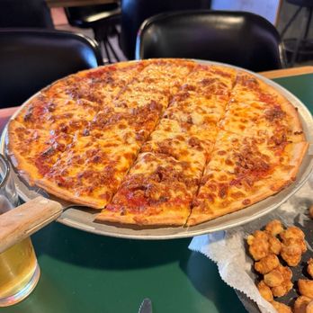 Pickles Pub - Best pizza in the area! - American Near Me - Kamrar, Iowa Pickles Pub - Best pizza in the area! - American Near Me - Kamrar, Iowa