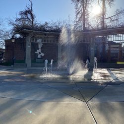 Lizzie Fountain Park