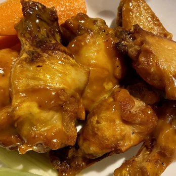 Boathouse - Wings - Breakfast & Brunch Near Me - Stuart, Florida