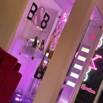 Bubbles And Bourbon - Love the display! Bubbles everywhere - Bars Near Me - San Antonio, Texas Bubbles And Bourbon - Love the display! Bubbles everywhere - Bars Near Me - San Antonio, Texas