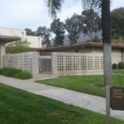 La Crescenta Family History Center - Park in the lot or on the street