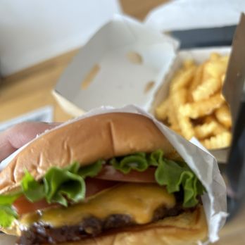 Shake Shack Theater District - Burgers Near Me - New York, New York Shake Shack Theater District - Burgers Near Me - New York, New York