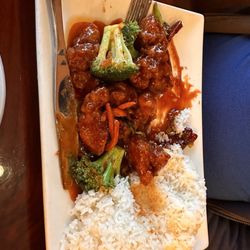 888 Chinese Restaurant - Orangutan Chicken
