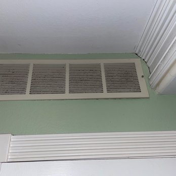 Castle Creek Inn - Gross, dusty, dirty air intake vent. - Bed & Breakfast Near Me - Sandy, Utah Castle Creek Inn - Gross, dusty, dirty air intake vent. - Bed & Breakfast Near Me - Sandy, Utah