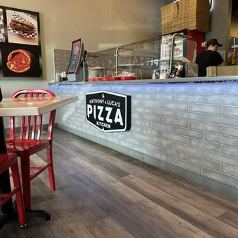 Anthony & Luca’s Pizza Kitchen - Pizza Near Me - Pinellas Park, Florida