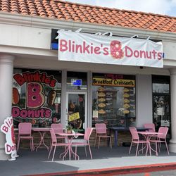 Blinkie’s Donuts
