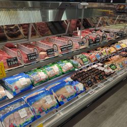 Fresh Foods Seabrook - High quality meat and protein.