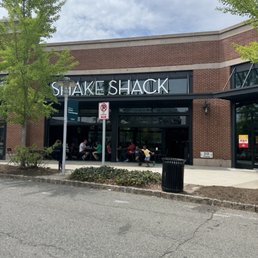 Exterior photo of Shake Shack Bridgewater - Bridgewater, New Jersey Exterior photo of Shake Shack Bridgewater - Bridgewater, New Jersey