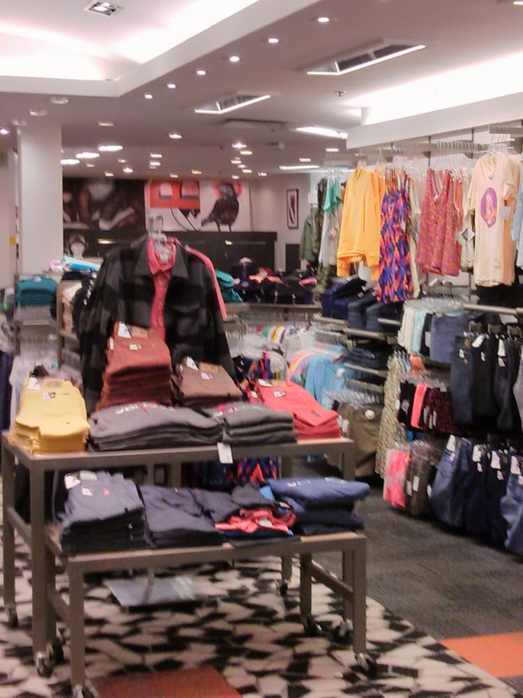 SPORT SÉLECT Updated June 2024 2600 Boulevard Laurier, Québec