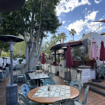 Las Casuelas Nuevas - Outside seating - Mexican Near Me - Rancho Mirage, California Las Casuelas Nuevas - Outside seating - Mexican Near Me - Rancho Mirage, California