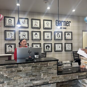 Garner Hotel - Hotels Near Me - Albuquerque, New Mexico Garner Hotel - Hotels Near Me - Albuquerque, New Mexico