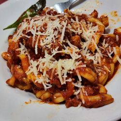 Tandem - Fusilli and Ragu with cheese added