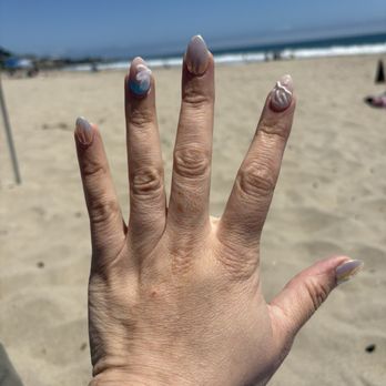 Yvonne's Nails - Seashell design - Nail Salons Near Me - Fremont, California Yvonne's Nails - Seashell design - Nail Salons Near Me - Fremont, California
