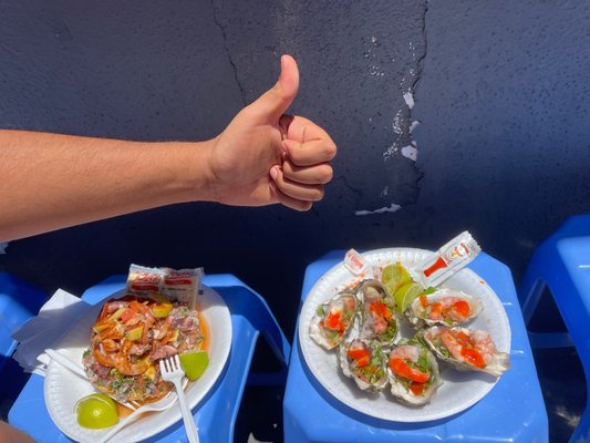 Mariscos Jalisco by null
