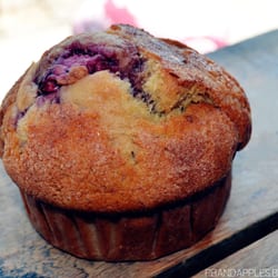 Bakers Bounty - Strawberry muffin