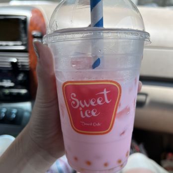 Asian Mart - Strawberry milk tea with mango boba - Bubble Tea Near Me - Myrtle Beach, South Carolina