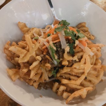 SEAK - Banh Mi Frites (5/5) - Vietnamese Near Me - Edgewater, New Jersey SEAK - Banh Mi Frites (5/5) - Vietnamese Near Me - Edgewater, New Jersey