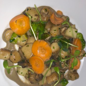 Au Comptoir - French Near Me - Vancouver, British Columbia Au Comptoir - French Near Me - Vancouver, British Columbia
