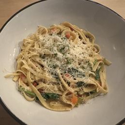 Fettuccine Alfredo
