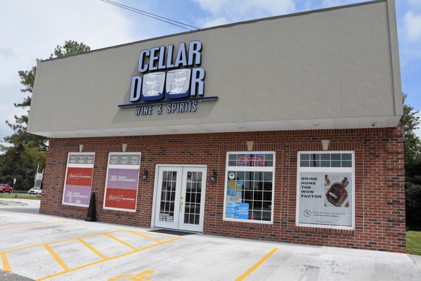 CELLAR DOOR WINE & SPIRITS - BENTON - Updated February 2026 - 19