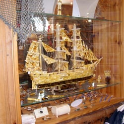 Rügenhof Arkona - Schiff aus Bernstein, dem Gold der Ostsee