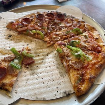 1000° Wood Fired Pizza - 5 topping 12" - Pizza Near Me - Mt. Summit, Indiana 1000° Wood Fired Pizza - 5 topping 12" - Pizza Near Me - Mt. Summit, Indiana