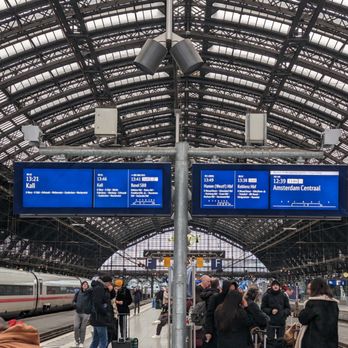 Köln Hauptbahnhof - Köln Hauptbahnhof - Train Stations Near Me - Cologne, NW Köln Hauptbahnhof - Köln Hauptbahnhof - Train Stations Near Me - Cologne, NW