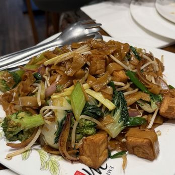 Empress M - Chow Fun with Tofu - Dim Sum Near Me - Napa, California